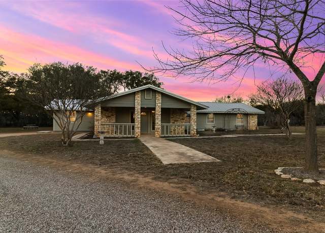 Property at 901 Timber Ridge Rd, Marble Falls, TX 78654, 4 beds, 2 baths