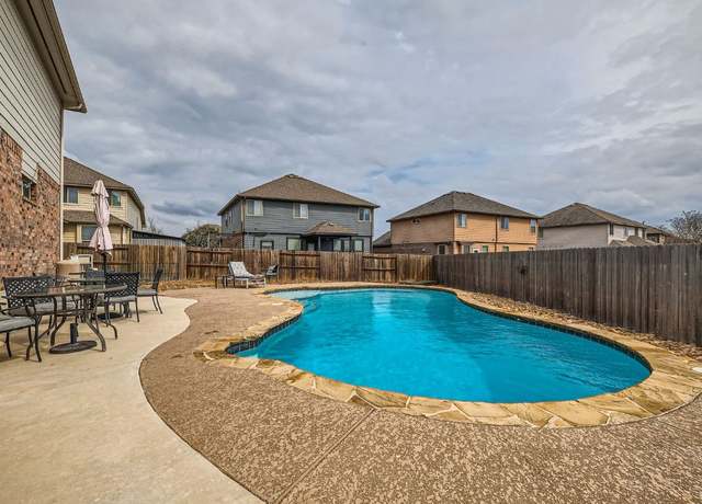 Property at 2141 Dragon Trl, New Braunfels, TX 78130, 4 beds, 2.5 baths