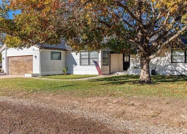 Property at 139 E Cottonwood Dr, Marble Falls, TX 78654, 3 beds, 3 baths