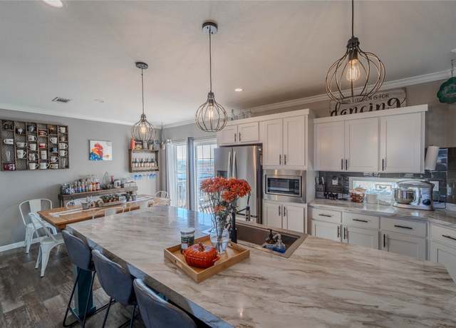 Property at 1256 Sunrise Vis, Thorndale, TX 76577, 4 beds, 2 baths