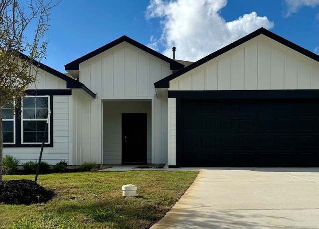 Property at 1038 Argonne Frst, Seguin, TX 78155, 3 beds, 2 baths