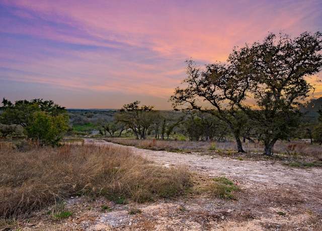Property at 2014 Paradise Pkwy, Canyon Lake, TX 78133