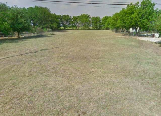 Property at 115 Richland Dr, Lockhart, TX 78644
