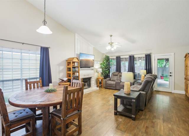 Property at 17008 Cactus Blossom Dr, Pflugerville, TX 78660, 3 beds, 2 baths