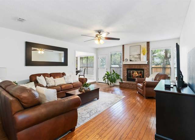 Property at 12317 Cahone Trl, Austin, TX 78729, 4 beds, 2.5 baths
