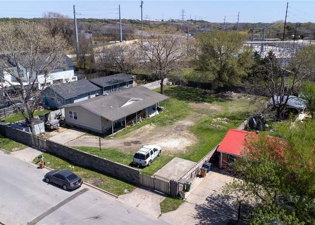 Property at 1125 Brookswood Ave E, Austin, TX 78721