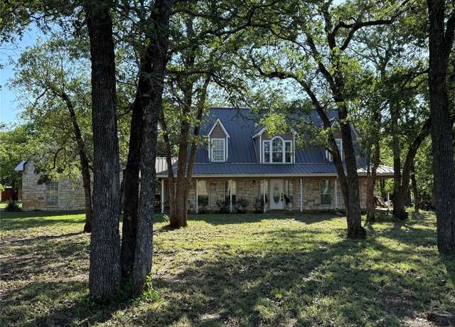 Property at 584 Old Antioch Rd, Smithville, TX 78957, 3 beds, 2.5 baths