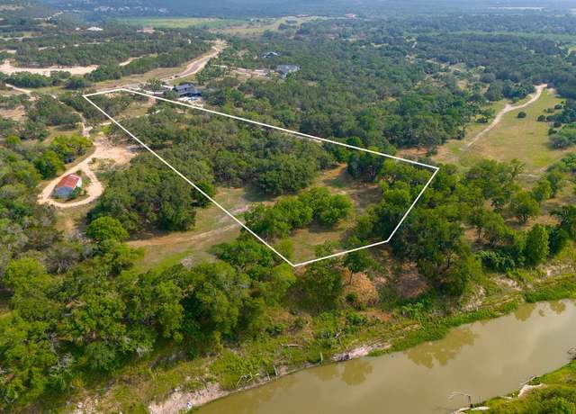 Property at 1942 Paradise Pkwy, Canyon Lake, TX 78133