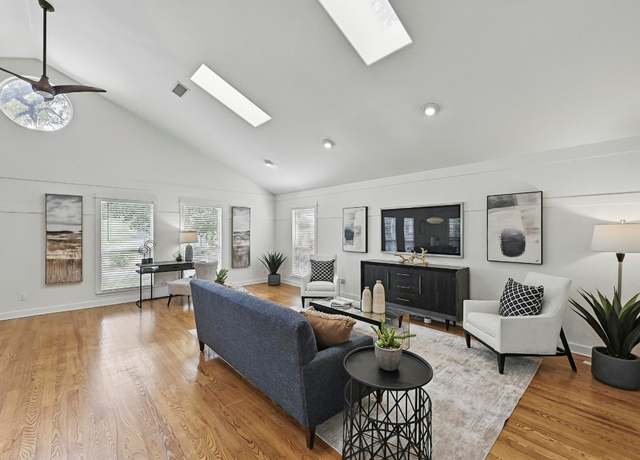 Property at 905 Juanita St, Austin, TX 78704, 3 beds, 2 baths