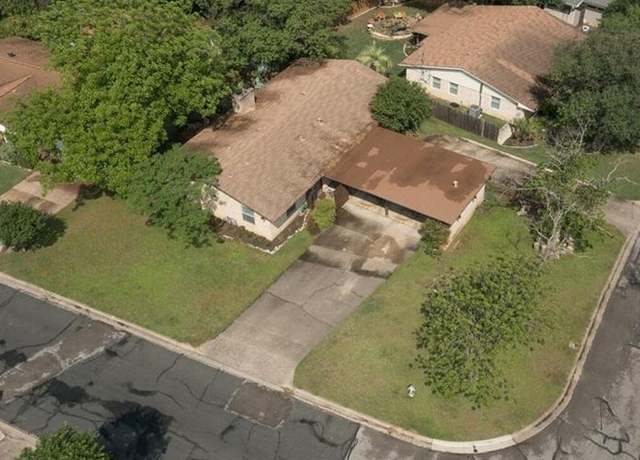 Property at 2509 Ridgeview Dr, Austin, TX 78704, 4 beds, 2 baths