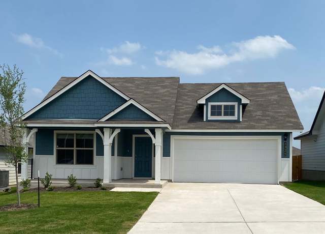 Property at 1325 Piedmont St, Temple, TX 76504, 4 beds, 2 baths