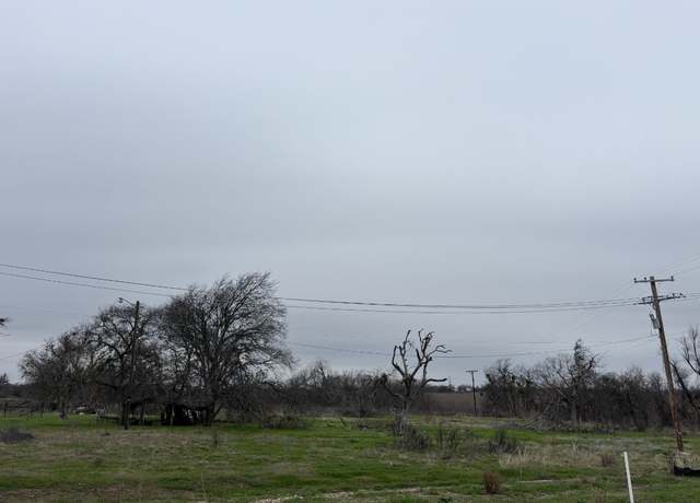 Property at 1901 Cr332 Ct, Jarrell, TX 76537