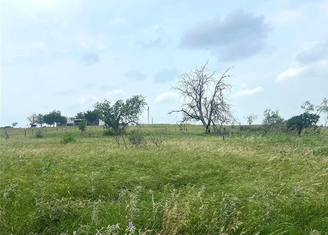 Property at 272 County Road 451 Rd, Coupland, TX 78615