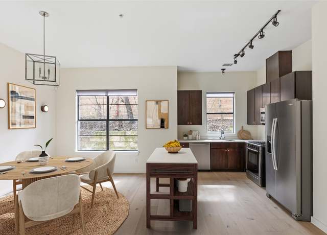 Property at 707 Cardinal Ln Unit E2, Austin, TX 78704, 2 beds, 2 baths