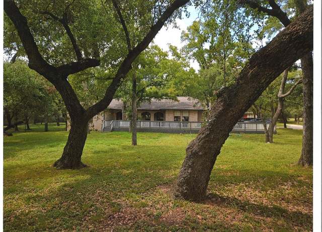 Property at 215 Serenada Dr, Georgetown, TX 78628, 3 beds, 2.5 baths