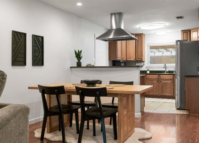 Property at 5805 Gateshead Dr, Austin, TX 78745, 3 beds, 2 baths
