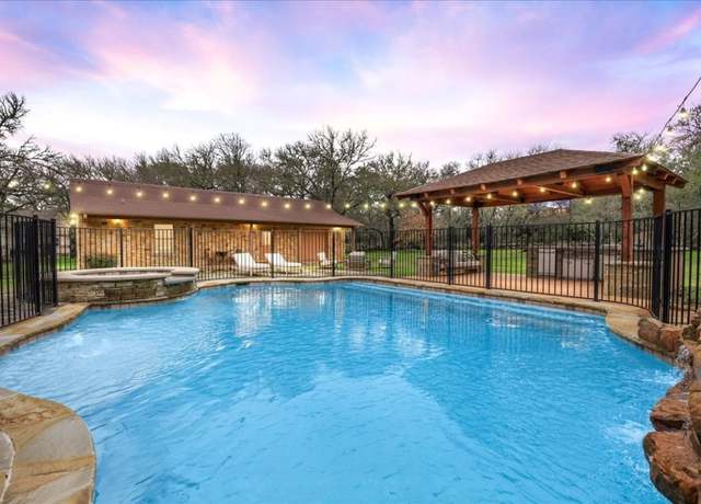 Property at 1413 Little Bear Rd, Buda, TX 78610, 4 beds, 4.5 baths