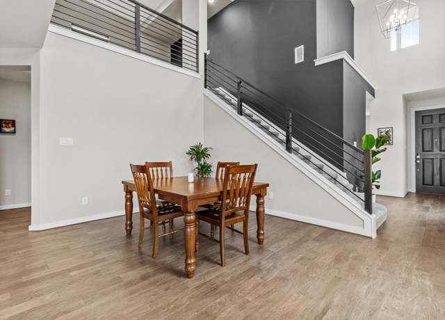 Property at 532 Calmo Ct, Liberty Hill, TX 78642, 5 beds, 2.5 baths