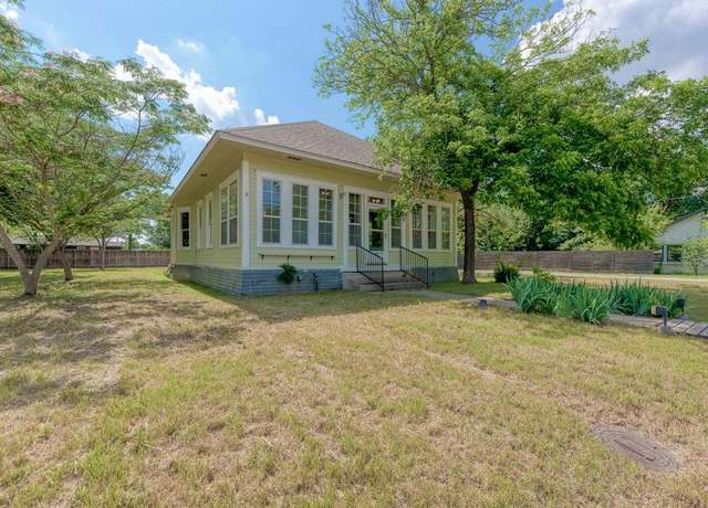 Property at 904 S Walnut St, Georgetown, TX 78626, 4 beds, 2 baths