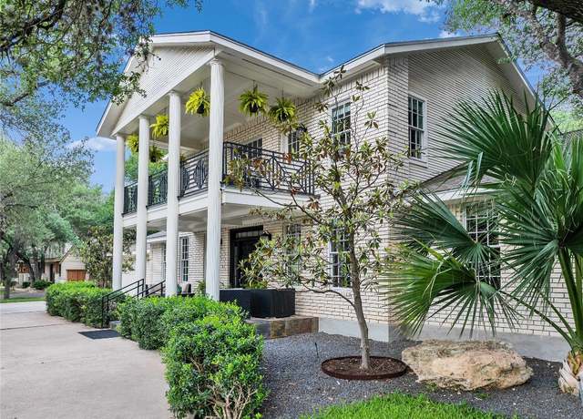 Property at 3219 Park Hills Dr, Austin, TX 78746, 4 beds, 3.5 baths