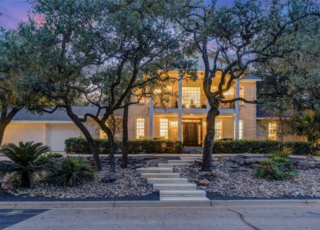 Property at 3219 Park Hills Dr, Austin, TX 78746, 4 beds, 3.5 baths