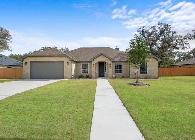 Property at 4117 Turning Leaf Dr, Nolanville, TX 76559, 4 beds, 3 baths