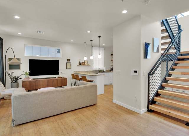Property at 510 Blackson Ave #2, Austin, TX 78752, 2 beds, 2.5 baths