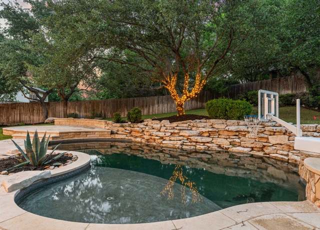 Property at 13300 Country Lake Dr, Austin, TX 78732, 4 beds, 3.5 baths