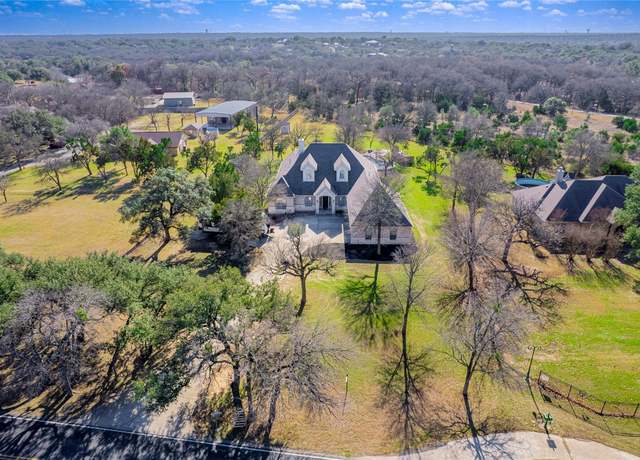 Property at 4401 Sam Bass Rd, Round Rock, TX 78681, 3 beds, 3.5 baths