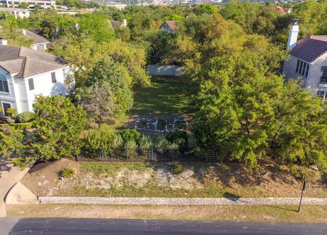 Property at 9 Wingreen Loop, The Hills, TX 78738