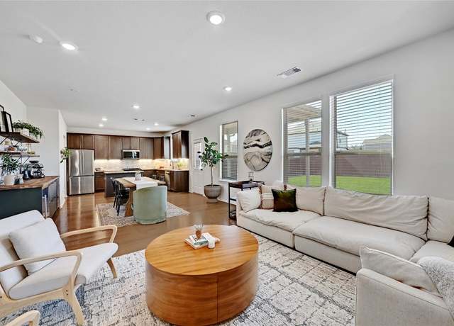 Property at 6808 Ellsworth Walk, Austin, TX 78724, 4 beds, 2.5 baths