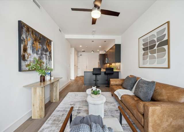 Property at 222 West Ave #2403, Austin, TX 78701, 1 bed, 1 bath
