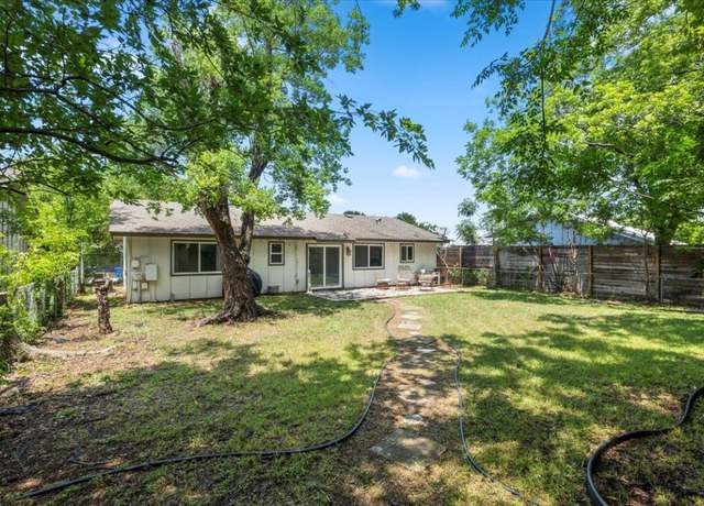 Property at 2312 Aldford Dr, Austin, TX 78745, 3 beds, 2 baths
