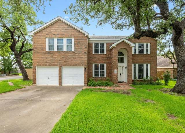 Property at 10801 Redgate Ln, Austin, TX 78739, 5 beds, 3.5 baths
