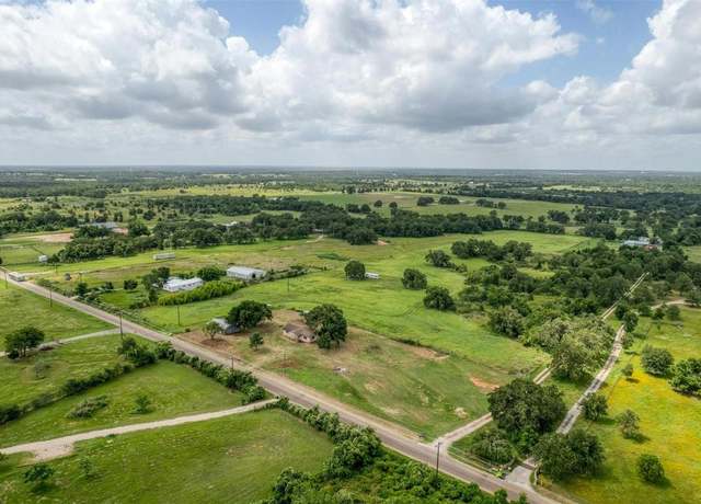 Property at 307 N County Line Rd, Elgin, TX 78621
