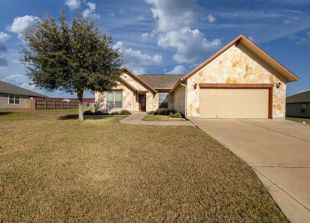 Property at 2502 Alamo St, Gonzales, TX 78629, 3 beds, 2 baths