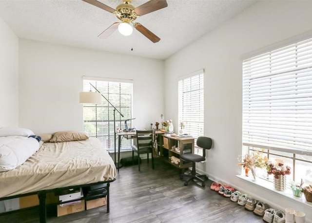 Property at 912 W 22nd St #307, Austin, TX 78705, 2 beds, 2 baths