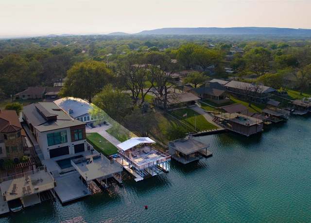 Property at 108 Riverside Dr, Kingsland, TX 78639, 3 beds, 2 baths
