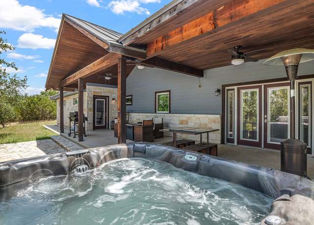 Property at 13326 Trautwein Rd, Austin, TX 78737, 4 beds, 3.5 baths