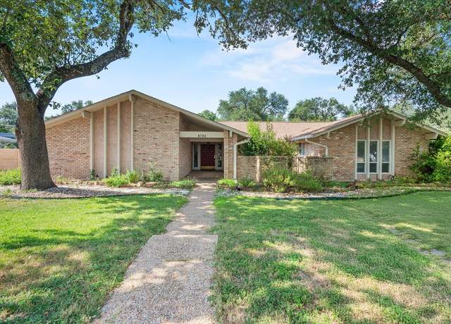 Property at 8702 Balcones Club Dr, Austin, TX 78750, 4 beds, 2.5 baths
