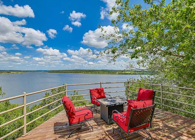 Property at 102 Center Cove I, Spicewood, TX 78669, 3 beds, 3 baths