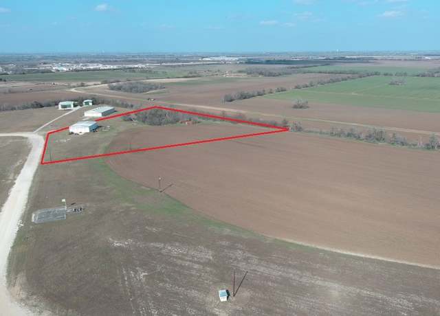 Property at 102 Windsock Ln, Marion, TX 78124
