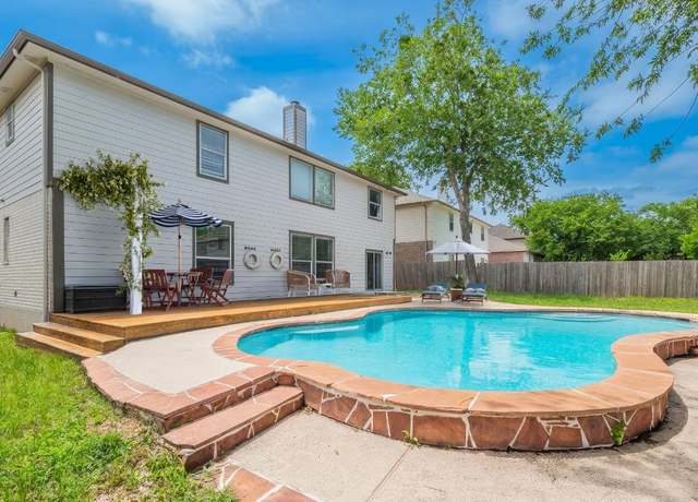 Property at 208 Settlers Valley Dr, Pflugerville, TX 78660, 6 beds, 3.5 baths