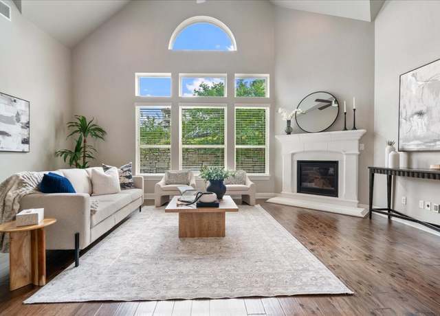 Property at 4211 Front Range Ln, Austin, TX 78732, 5 beds, 3.5 baths