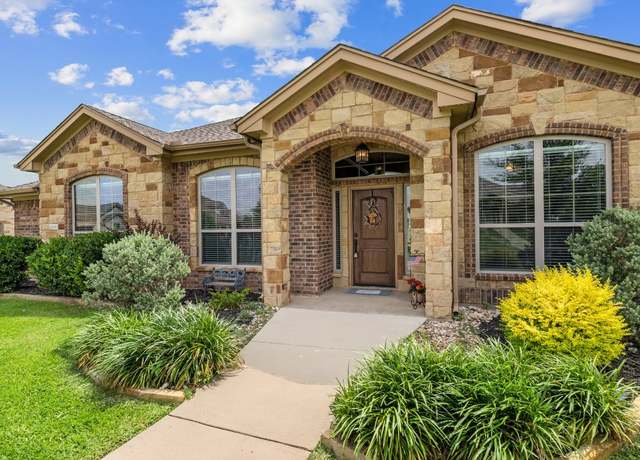 Property at 11066 La Paloma Loop E, Salado, TX 76571, 4 beds, 2.5 baths