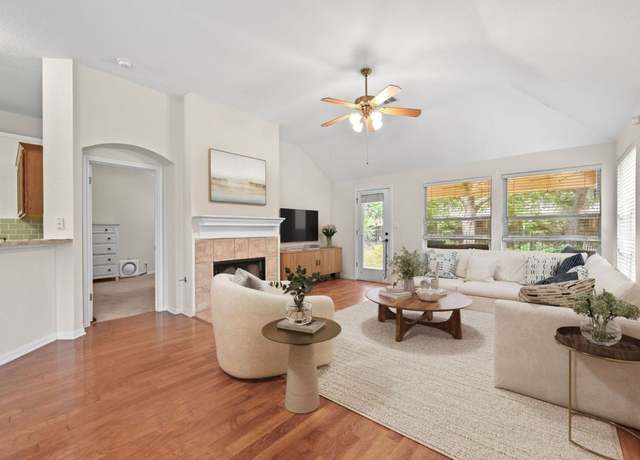 Property at 5730 Taylorcrest Dr, Austin, TX 78749, 3 beds, 2 baths