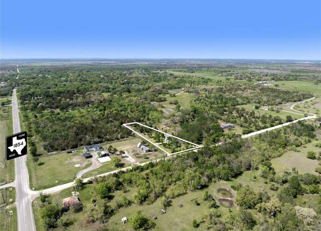 Property at 145 Crooked Rd, Dale, TX 78616, 4 beds, 2 baths