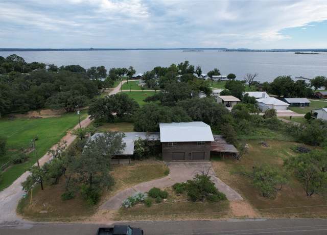 Property at 401 County Road 128, Burnet, TX 78611, 3 beds, 2 baths
