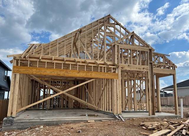 Property at 328 Horsemint Ln, Georgetown, TX 78633, 4 beds, 3 baths