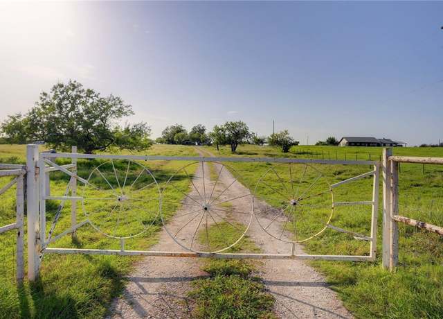 Property at 1280 Union Wine Rd, New Braunfels, TX 78130, 3 beds, 2 baths